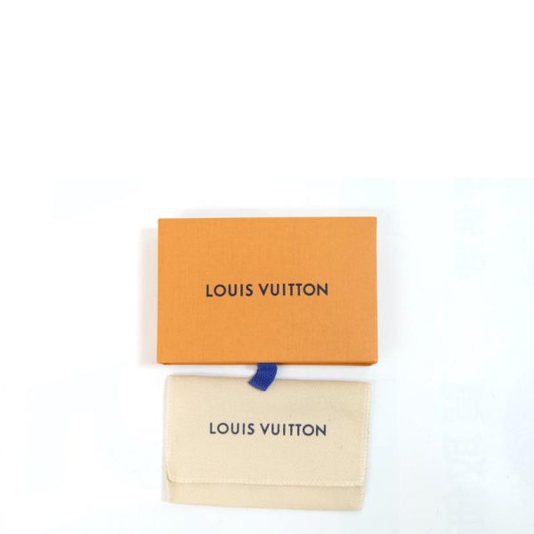 72805 7 Louis Vuitton Multicle 4 Monogram Mahina Wallet Magnolia