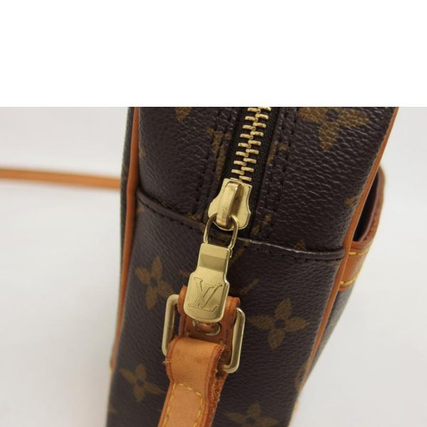 72908 5 Louis Vuitton Trocadero 27 Crossbody Bag Monogram Brown