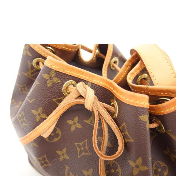 73110 6 Louis Vuitton Petit Noe Monogram Shoulder Bag Brown