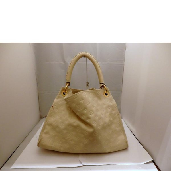 73178 2 Louis Vuitton Artsy MM Tote Bag Empreinte Neige