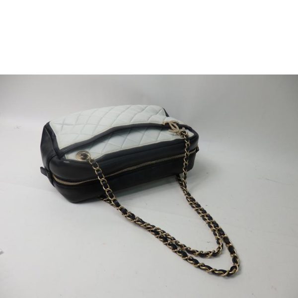 73979 4 Chanel Bicolor Chain Shoulder Black