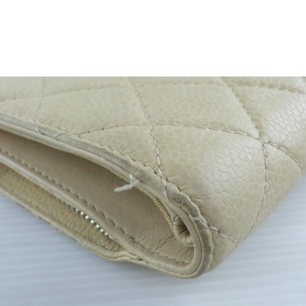 74297 7 Chanel Caviar Skin 2 Fold Wallet