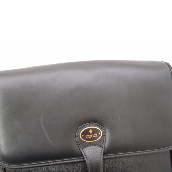 74915 7 Gucci Old Gucci Leather Shoulder Bag Black