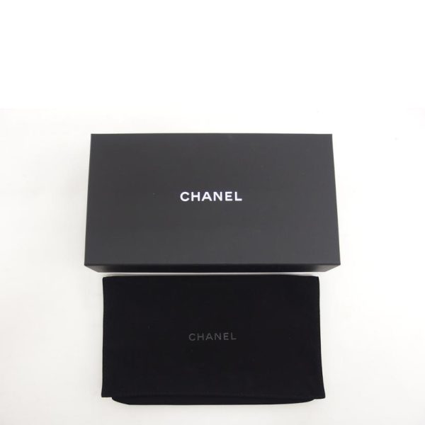 74991 10 Chanel CC Filigree Caviar Skin Bi Fold Long Wallet