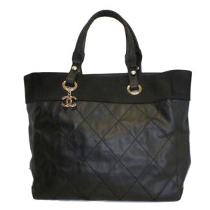 75338 1 Chanel 17P Black Lambskin Chic Carry Flap Bag