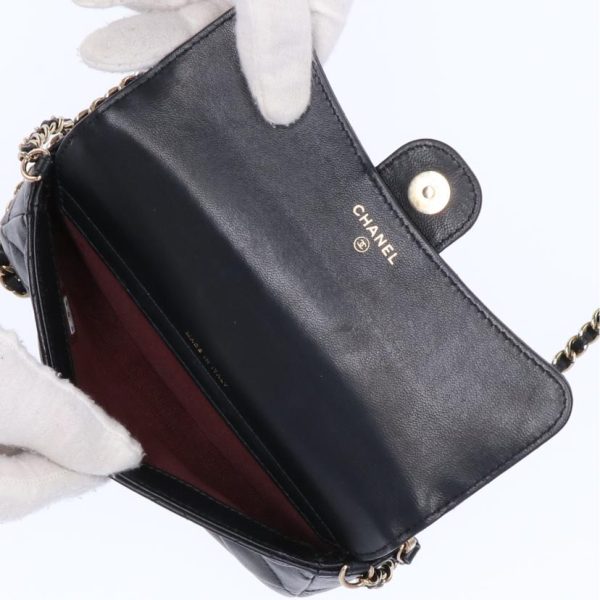 76106 6 Chanel Matelassé Mini Chain Shoulder Wallet