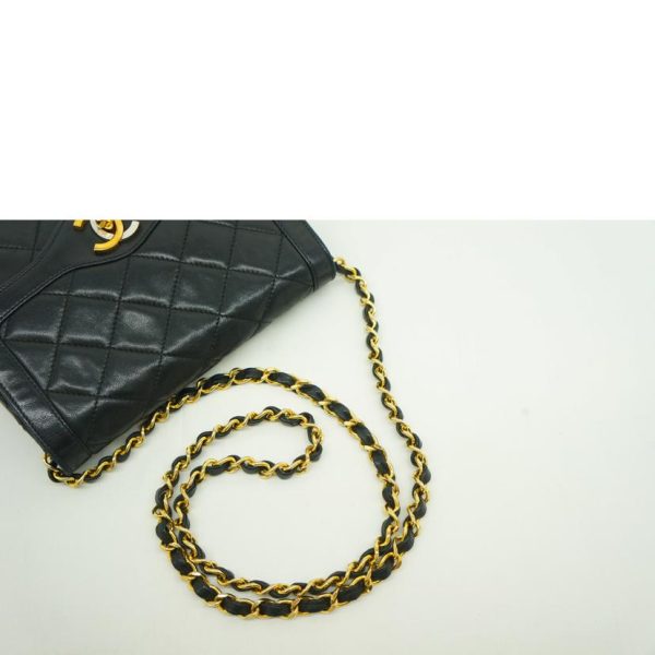 76670 4 Chanel Matelasse Chain Shoulder Bag Black