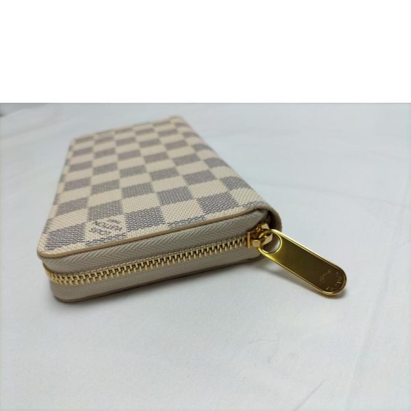 77891 7 Louis Vuitton Zippy Wallet Damier Azur Brown