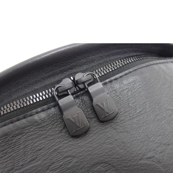 79266 5 Louis Vuitton Discovery Bum Bag Monogram Black