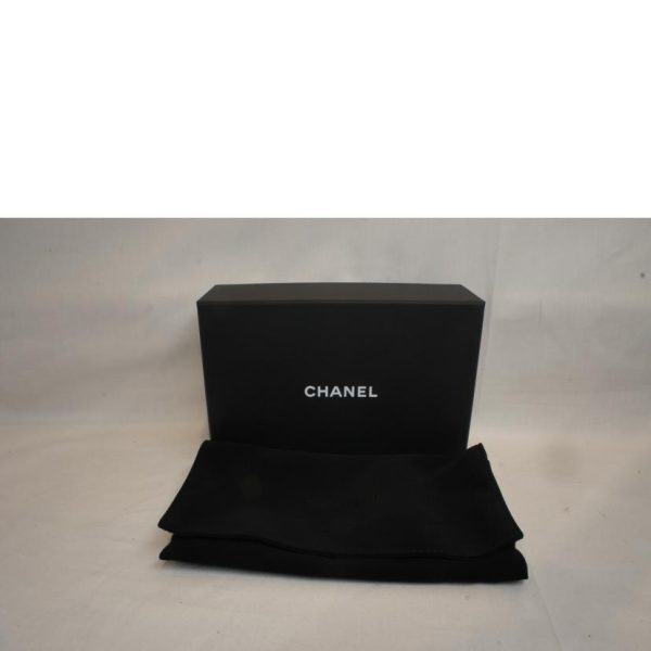 79886 6 Chanel Matelasse Chain Wallet Case Black