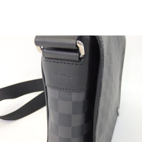 80538 9 Louis Vuitton District PM Damier Graphite Messenger Bag Black