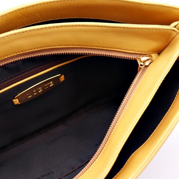 811123002158 5 Loewe Leather Shoulder Bag Mustard