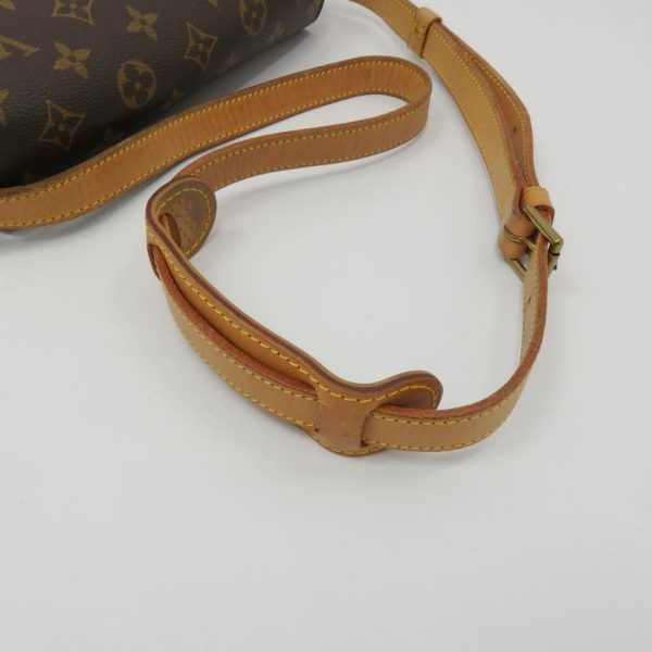 81217 4 Louis Vuitton Saint Cloud GM Bag Monogram