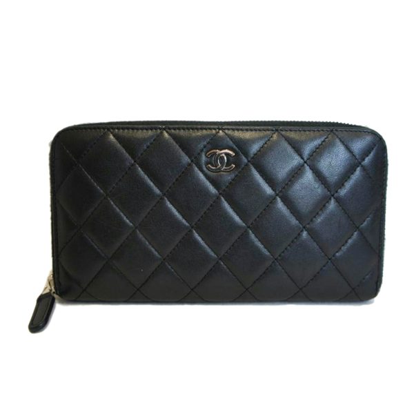 81223 1 Chanel Matelasse Lambskin Round Zipper Black