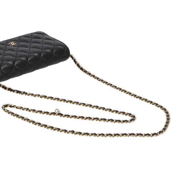 81634 4 Chanel Matra Serum Skin Chain Wallet