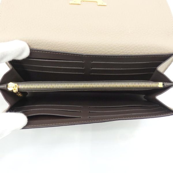 81705 4 Louis Vuitton Portefeuil Capucines Wallet Black