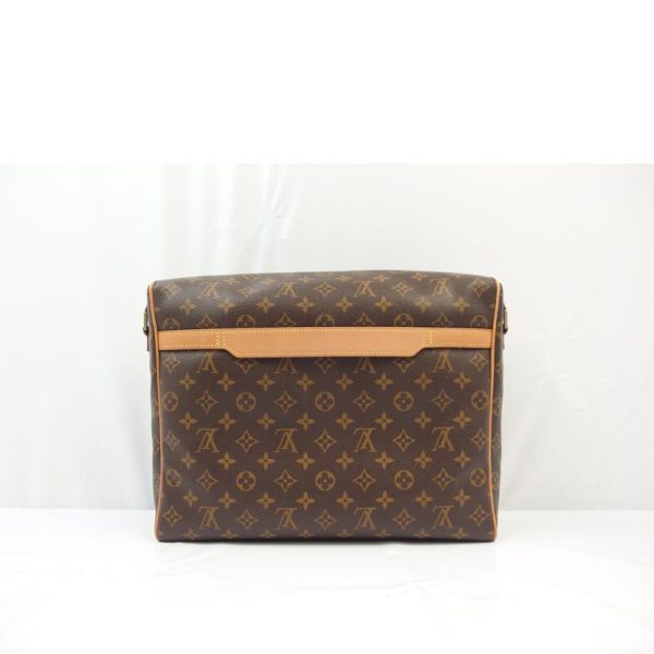 81842 2 Louis Vuitton Aves Shoulder Bag Monogram