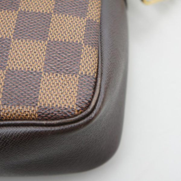 81881 6 Louis Vuitton Truth Makeup Damier Bag Ebene