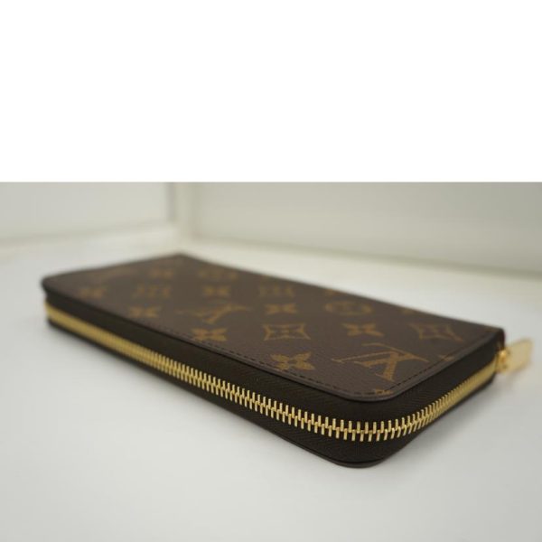 82054 3 Louis Vuitton Zippy Wallet Monogram