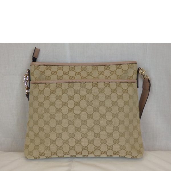 82241 2 Gucci GG Campus Shoulder Bag