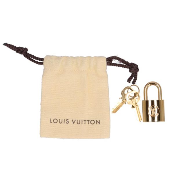 82291 6 Louis Vuitton City Steamer MM Bag