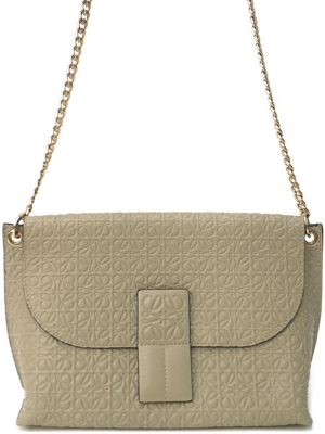 8240110430010 Burberry Check Shadow Horse Heart Motif One Shoulder Bag Beige White