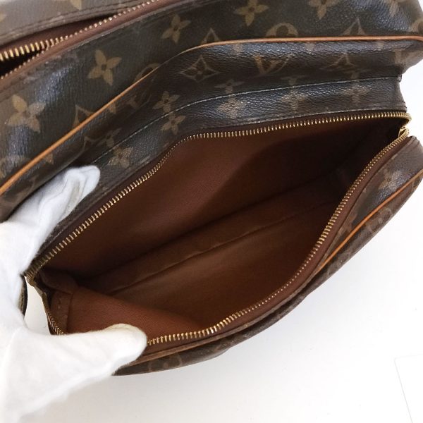 825 6 Louis Vuitton Monogram Nile Shoulder Bag Canvas Brown