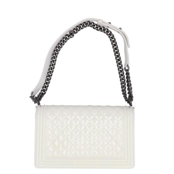 82611 2 Chanel Boy Chanel Matelassé Chain Shoulder Bag White