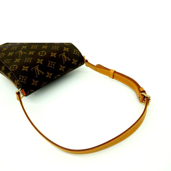 82805 3 Louis Vuitton Musette Salsa Short Strap Crossbody Bag Monogram