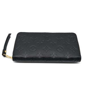 83739 1 Louis Vuitton Pochette Accessoire Epi Black