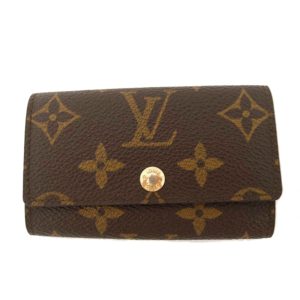 83773 1 Prada Saffiano Triangle Wallet