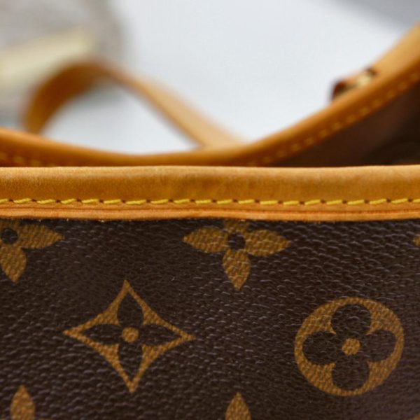 83939 10 Louis Vuitton Batignolles Monogram Tote Bag Brown