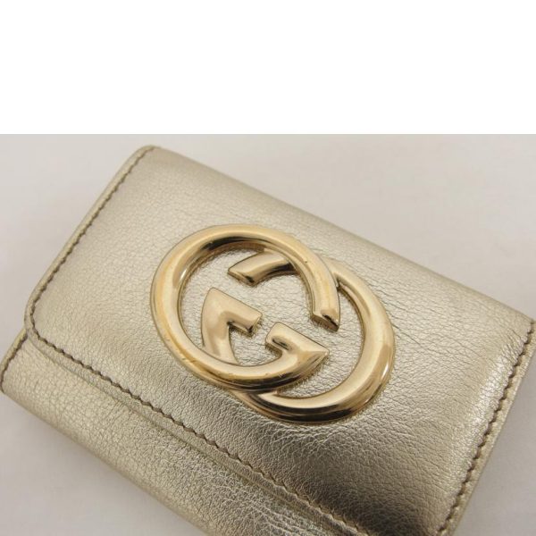 84239 4 Gucci Interlocking G 6 Key Case Gold