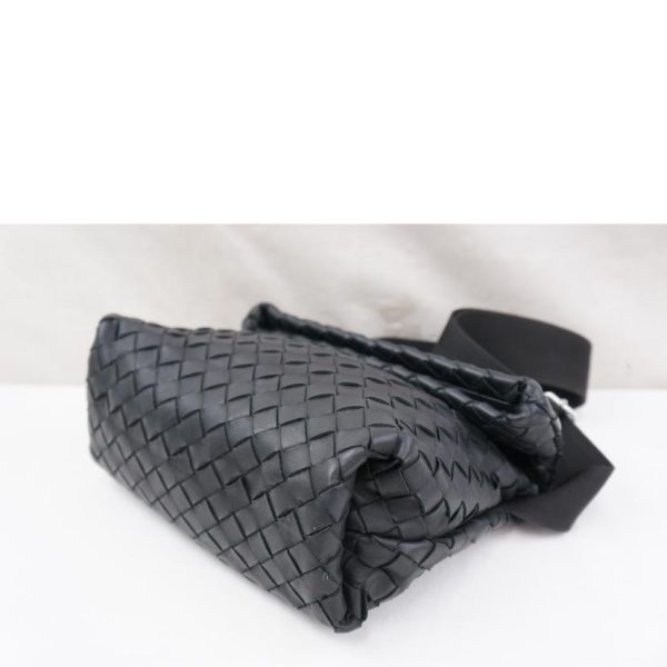 84280 4 Bottega Veneta Intrecciato Shoulder Bag