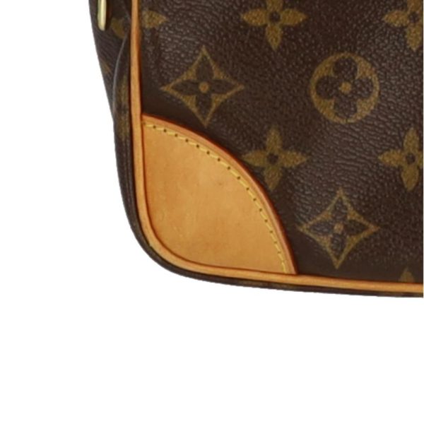 84788 8 Louis Vuitton Nile Shoulder Bag Monogram Brown