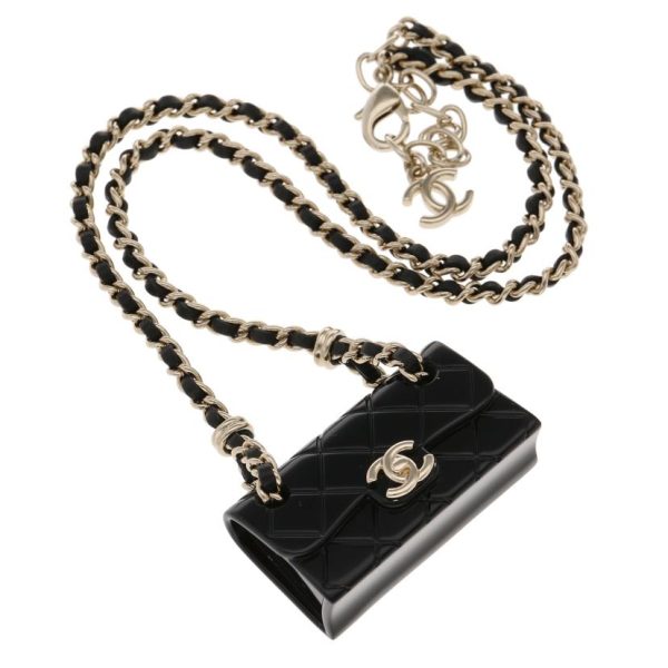 88483 5 Chanel Matelassé Necklace 23 Cruise Chain Necklace