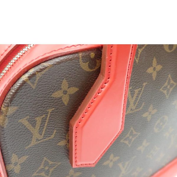 89302 14 Louis Vuitton Dora PM Monogram Handbag Brown