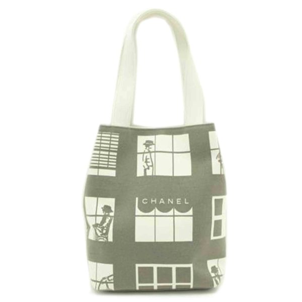 89418 1 Chanel Windows Line Canvas Tote