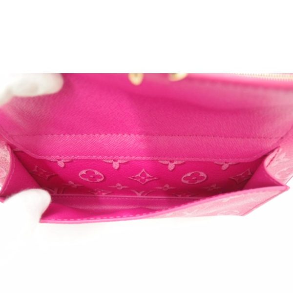 89524 6 Louis Vuitton Maxi Pochette Accessory Monogram Clutch Bag Fuchsia