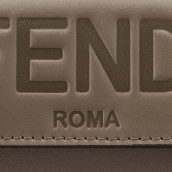 8m0395aayzf1f1m 3 FENDI Roma Trifold Wallet Brown