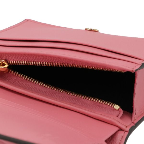 8m0420aajdf17bc 6 FENDI Baguette Bifold Wallet Pink