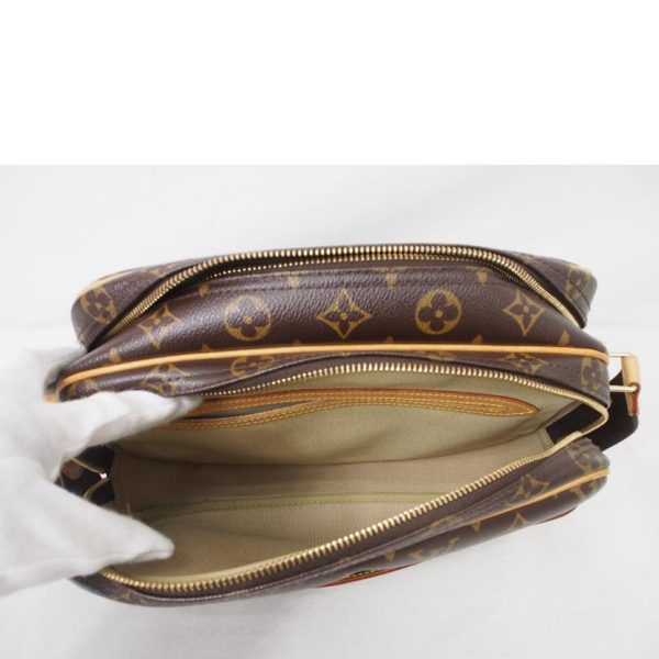 90196 7 Louis Vuitton Reporter PM Shoulder Bag Monogram