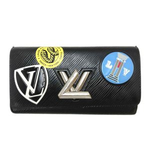 90251 1 Louis Vuitton Pochette Accessory Pouch Epi Leather Black Hardware