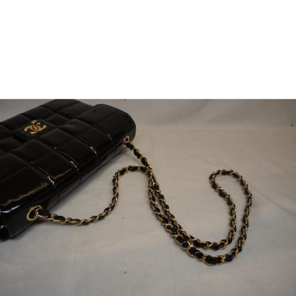 90902 4 Chanel Chocolate Bar Chain Shoulder Bag Enamel Black