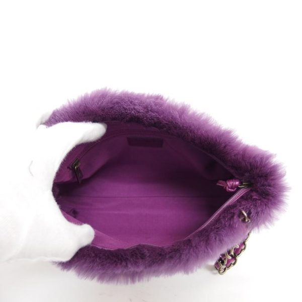 90918 5 CHANEL Rabbit Fur Chain Shoulder Bag Purple