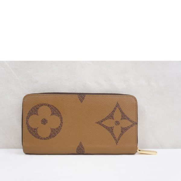 91657 2 Louis Vuitton Zippy Wallet Giant Reverse Brown