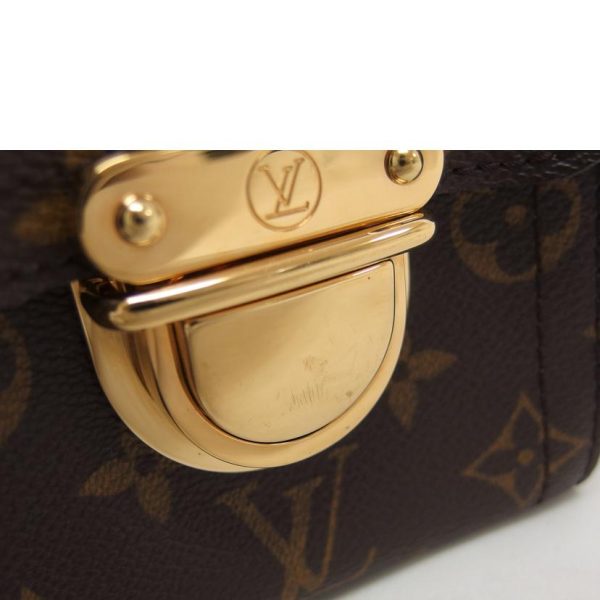 92043 10 Louis Vuitton Manhattan PM Monogram Handbag Brown