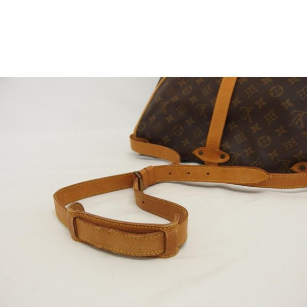 92432 4 Louis Vuitton Saumur 35 Monogram Handbag Brown