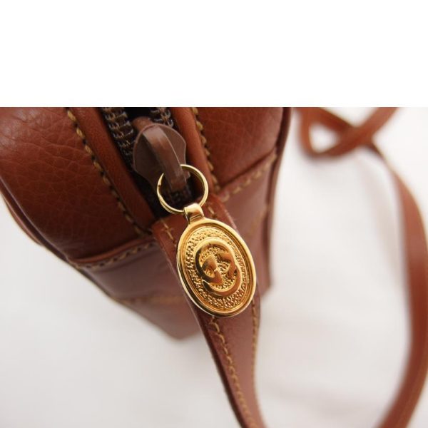 92968 7 Gucci Old Gucci Leather Shoulder Bag Brown