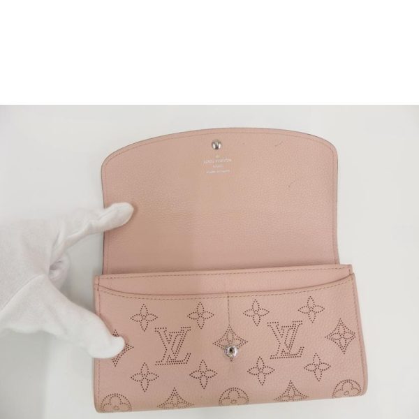 93088 4 Louis Vuitton Portefeuilles Mahina Wallet Magnolia